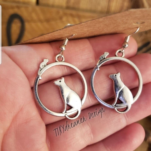Cat earrings~Cat Mouse FuLL MOON earrings ~Witchy~Kitty Cat Jewelry Gift ideas~ - Picture 6 of 11
